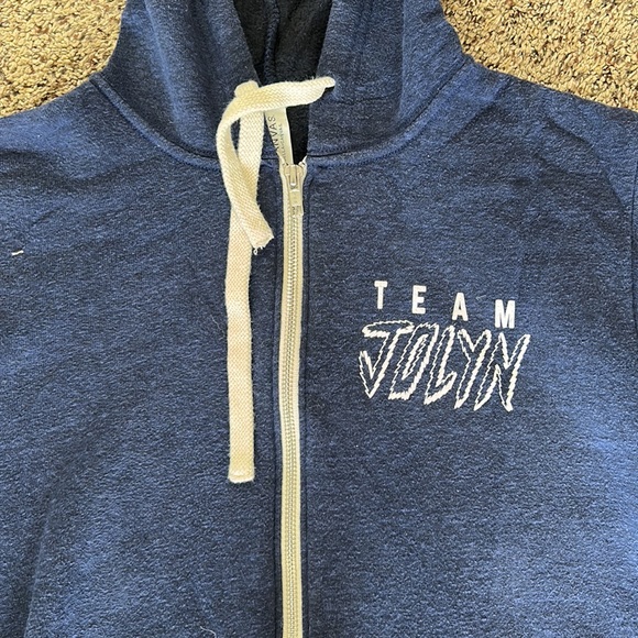 Rare jolyn zip up size medium - Picture 2 of 3